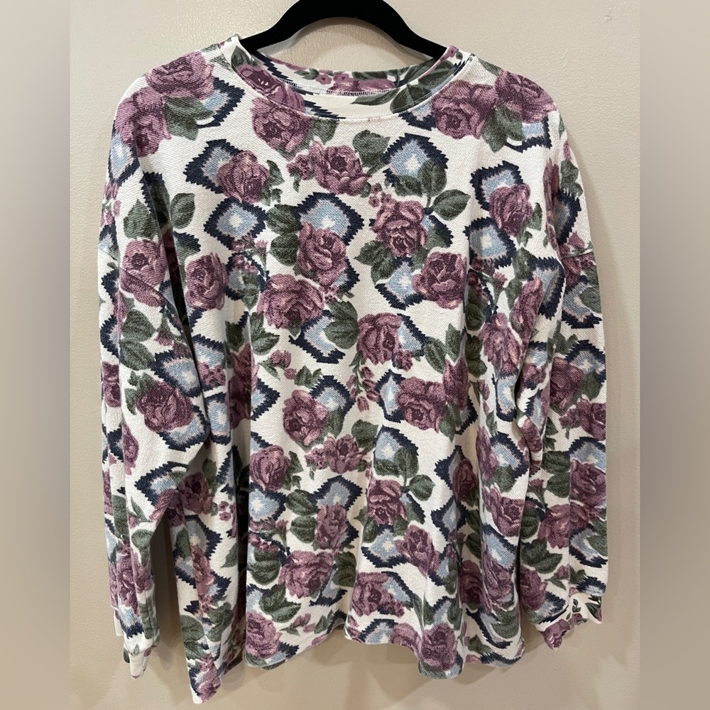 VTG Purple Rose Patterned Women's Thick Cotton Sweatshirt